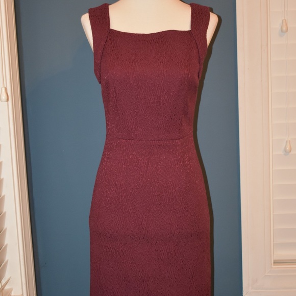 banana republic burgundy dress